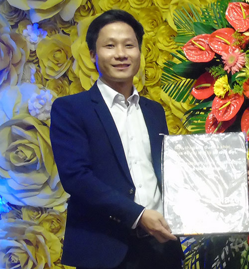 Giới thiệu CEO của TOPAZ MEDIA